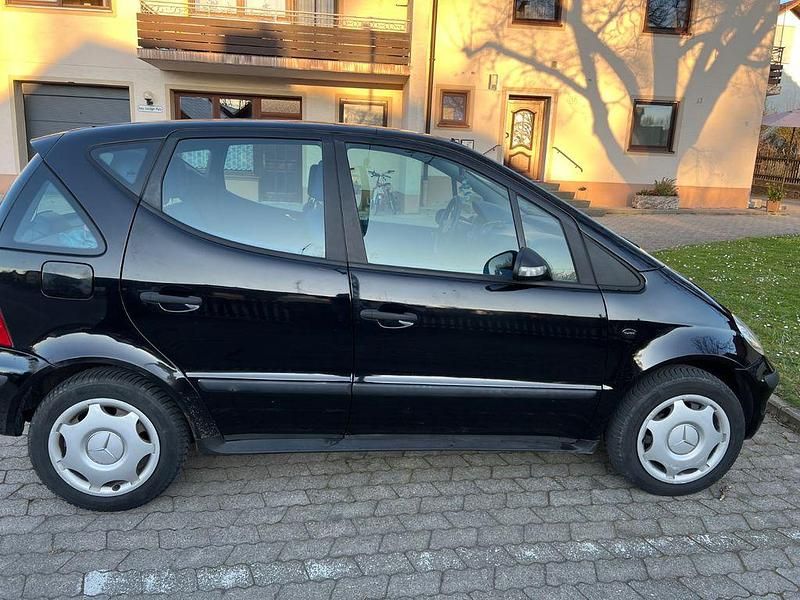 Gebraucht Mercedes A140 82 PS (60 kW) 2004 Schwarz Van / Kleinbus