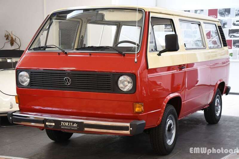 Creme/rot Gebraucht 1982 VW T3 Van | 39.499 € - Bild 1/4