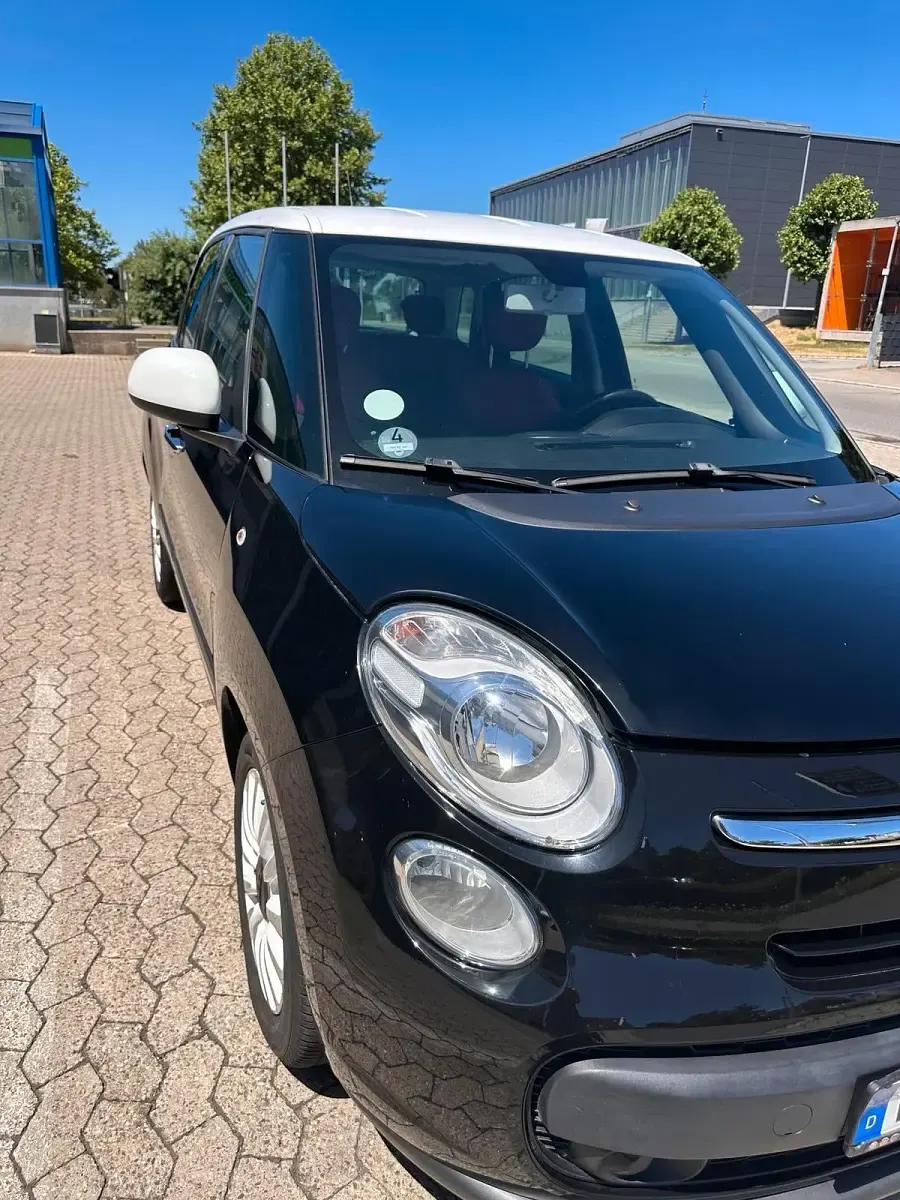 Gebraucht Fiat 500L 120 PS (88 kW) 2015 Schwarz Van / Kleinbus