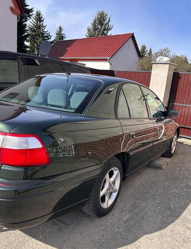 Gebraucht Opel Omega 130 PS (95 kW) 2001 Grün Limousine