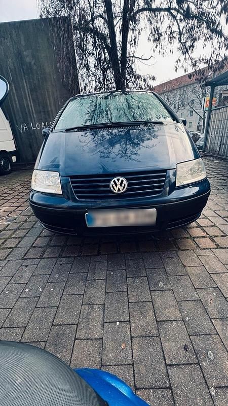 Blau Gebraucht 2004 VW Sharan Van / Kleinbus | 2.800 € (Fairer Preis) - Bild 1/4
