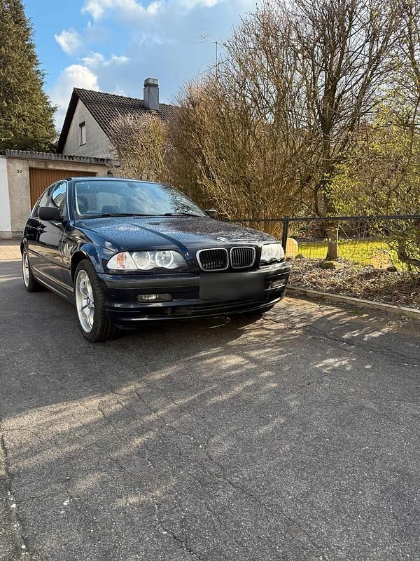Usata BMW 325 192 CV (141 kW) 2000 Blu Berlina