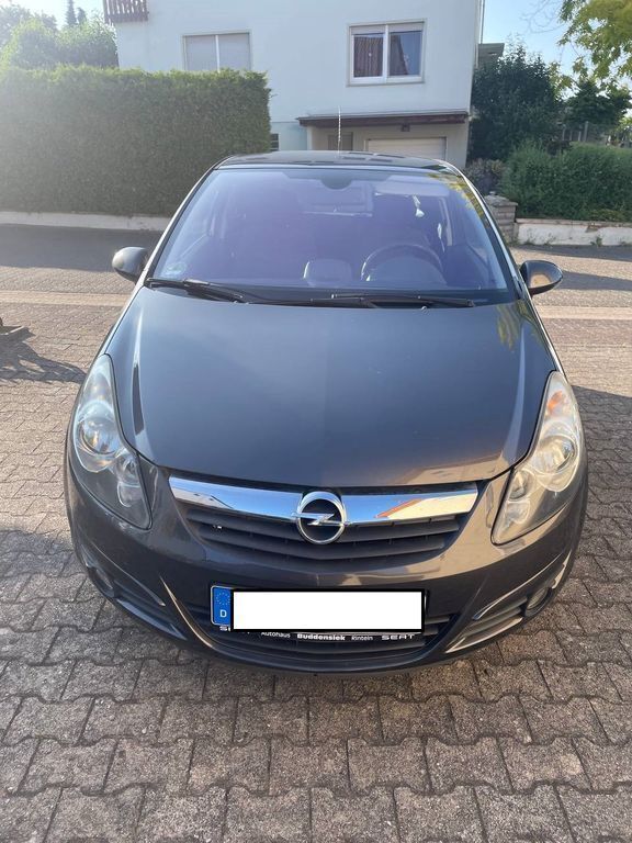 Grau Gebraucht 2010 Opel Corsa Sport Kleinwagen | 2.800 € (Guter Preis) - Bild 1/4