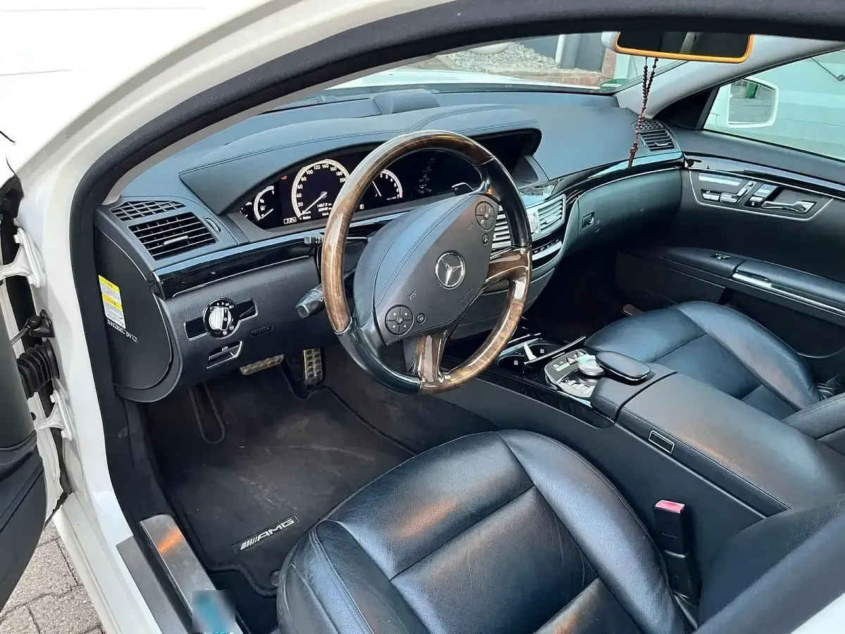 Gebraucht Mercedes S350 AMG 306 PS (225 kW) 2012 Weiß Limousine