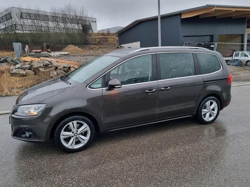 Gebraucht Seat Alhambra 150 PS (110 kW) 2016 Braun Van / Kleinbus