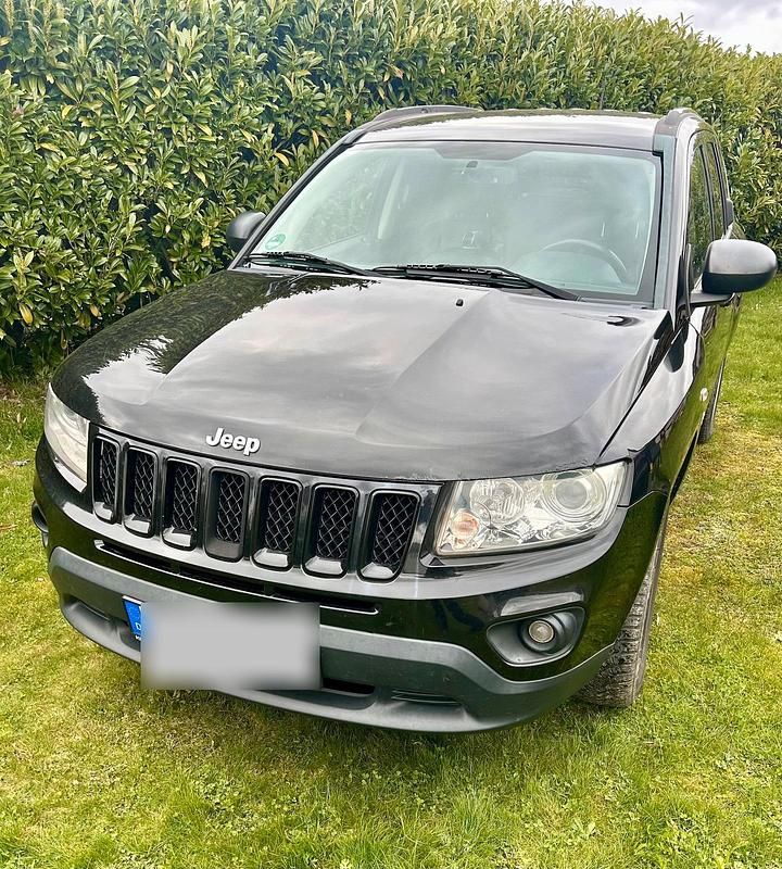 Gebraucht Jeep Compass Limited 163 PS (119 kW) 2012 Schwarz SUV