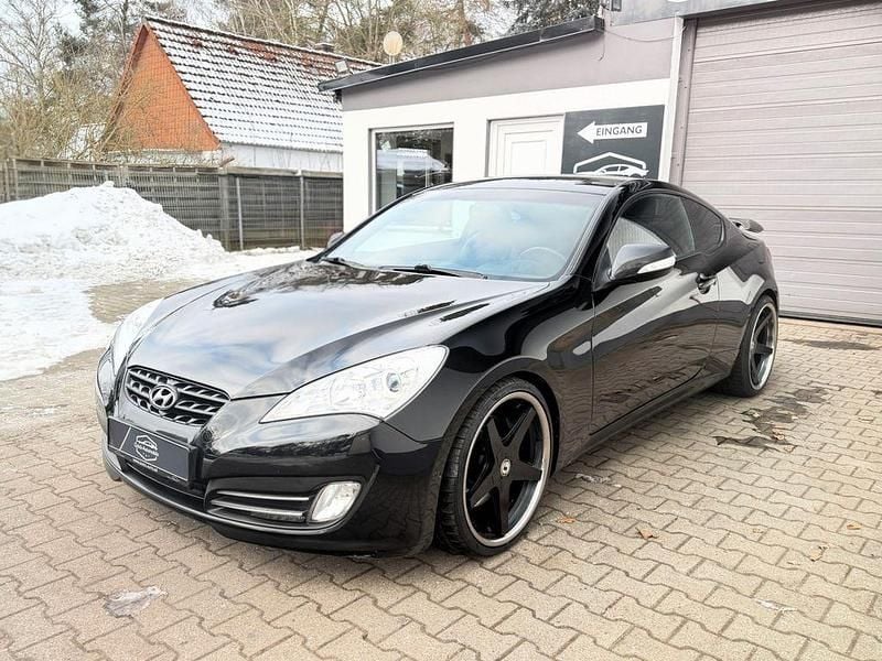 Gebraucht Hyundai Genesis 303 PS (222 kW) 2010 Schwarz Coupé