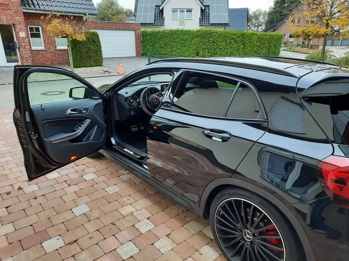 Gebraucht Mercedes GLA45 AMG AMG 381 PS (280 kW) 2017 Schwarz SUV