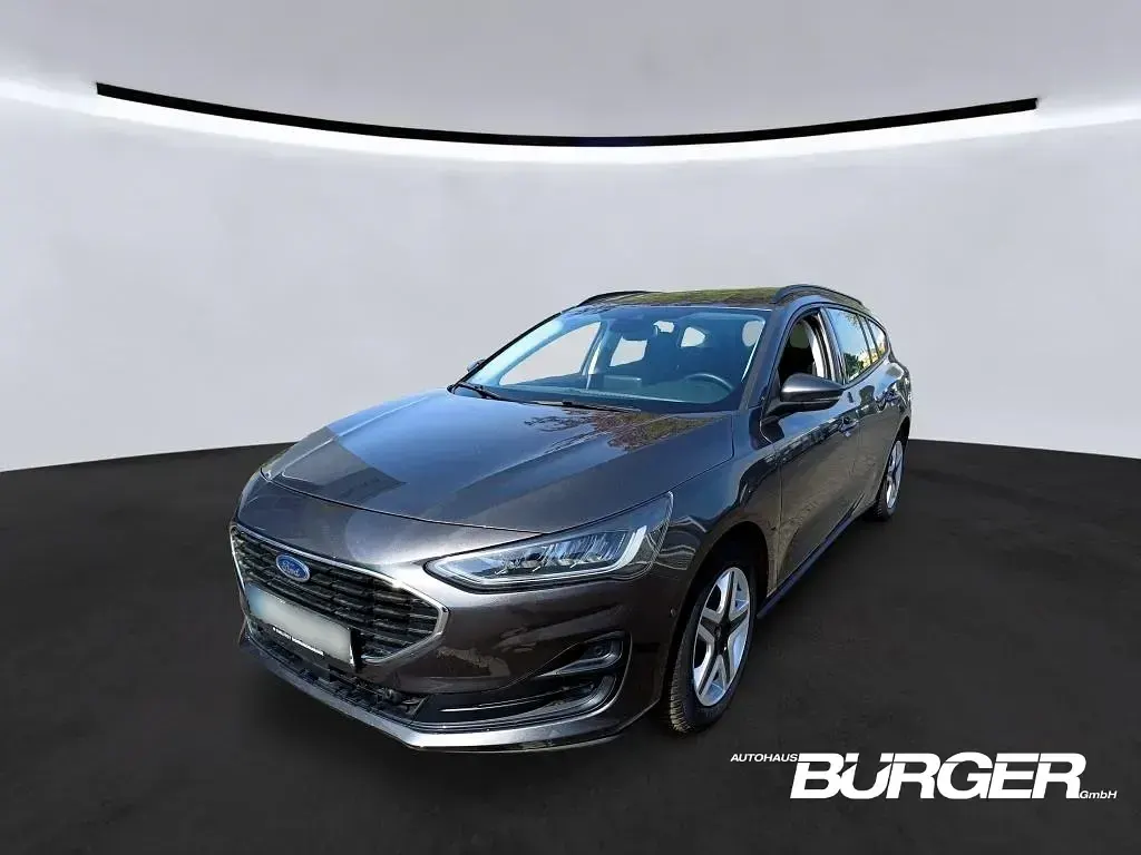 Usado Ford Focus Cool & Connect 125 CV (91 kW) 2023 Gris Familiar