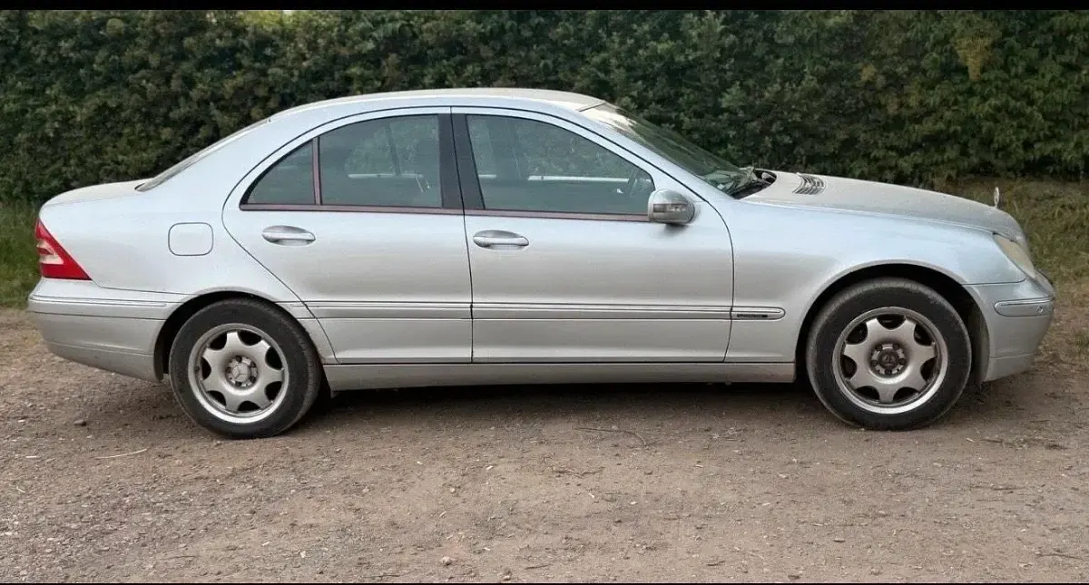 Brugt Mercedes C320 218 HK (160 kW) 2000 Grå Sedan