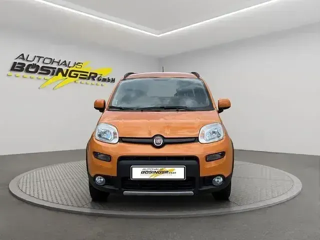 Gebraucht Fiat Panda 4x4 Rock 86 PS (63 kW) 2016 Orange Kleinwagen