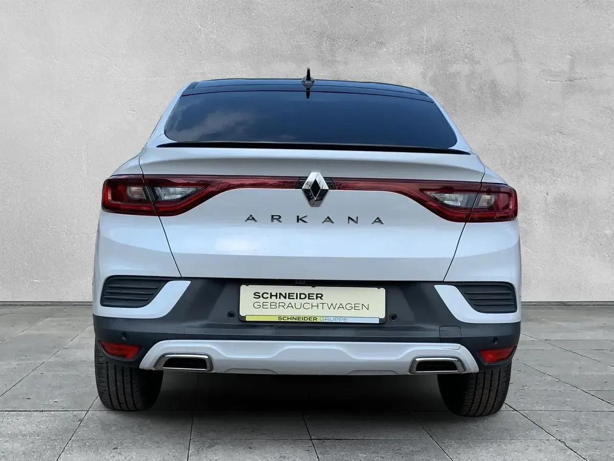 Gebraucht Renault Arkana Bose Edition 160 PS (117 kW) 2023 Weiß SUV