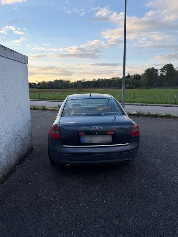Second-hand Audi A6 299 CP (219 kW) 2002 Albastru Berlinǎ