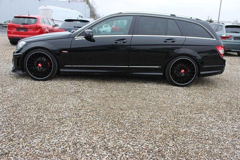 Gebraucht Mercedes C200 136 PS (100 kW) 2010 Schwarz Kombi