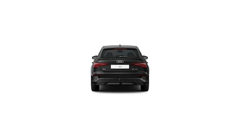 Gebraucht Audi A3 S-Line 150 PS (110 kW) 2022 Mythosschwarz metallic Limousine