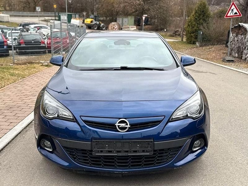 Gebraucht Opel Astra GTC S 194 PS (142 kW) 2015 Limousine