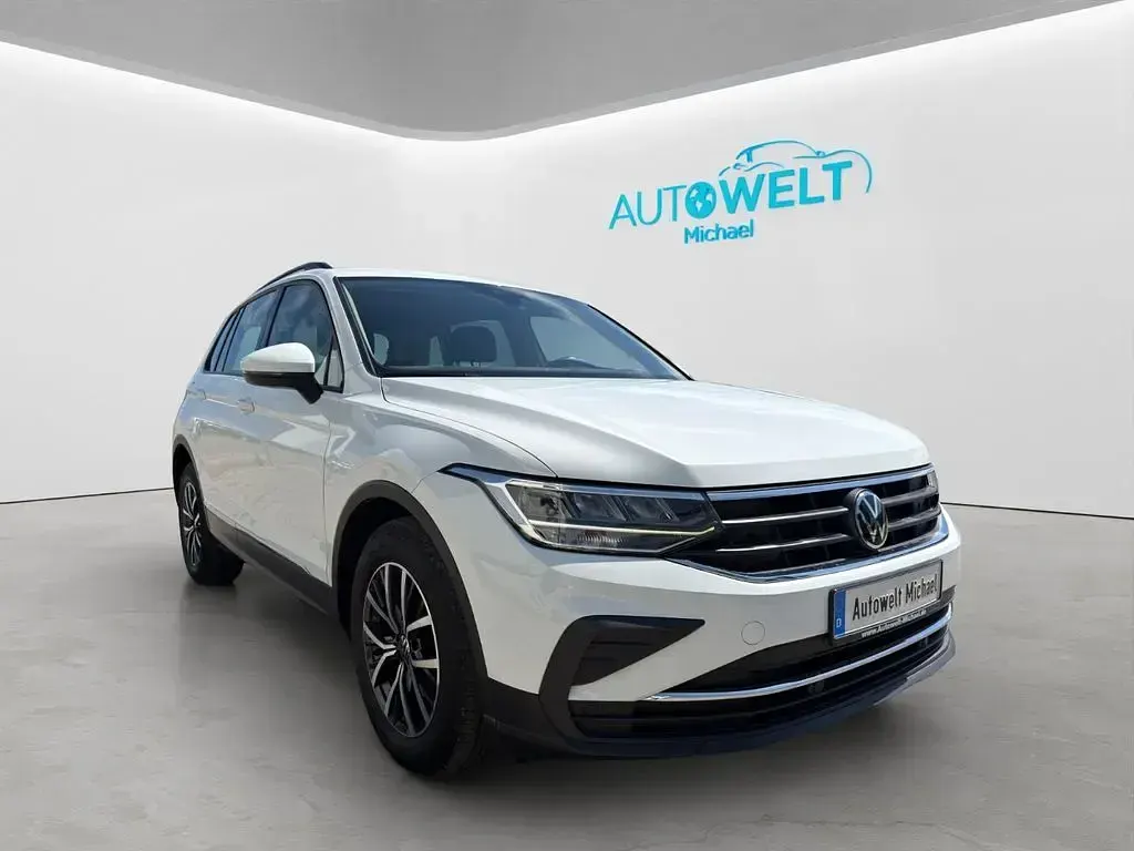 Gebraucht VW Tiguan 150 PS (110 kW) 2022 Weiß SUV