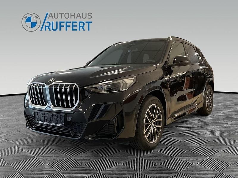 Schwarz Neu 2025 BMW X1 M Sport SUV | 49.750 € (Guter Preis) - Bild 1/4