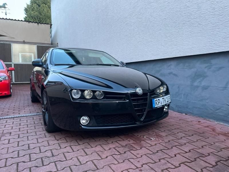 Schwarz Gebraucht 2006 Alfa Romeo 159 Coupé | 2.000 € (Guter Preis) - Bild 1/4