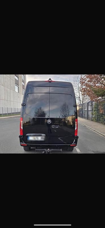 Gebraucht Mercedes Sprinter 190 PS (139 kW) 2019 Schwarz Van