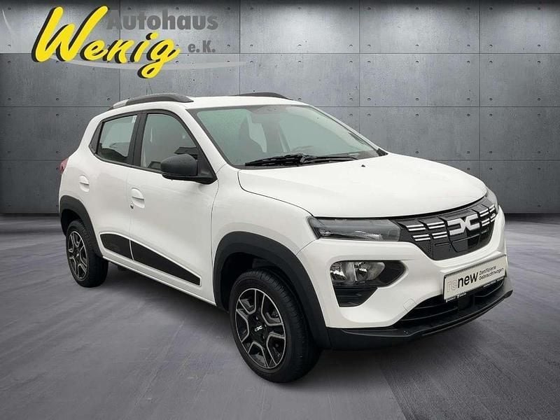 Gebraucht Dacia Spring Essentiel 19 kW (26 PS) 2023 Kaolinweiß Kleinwagen