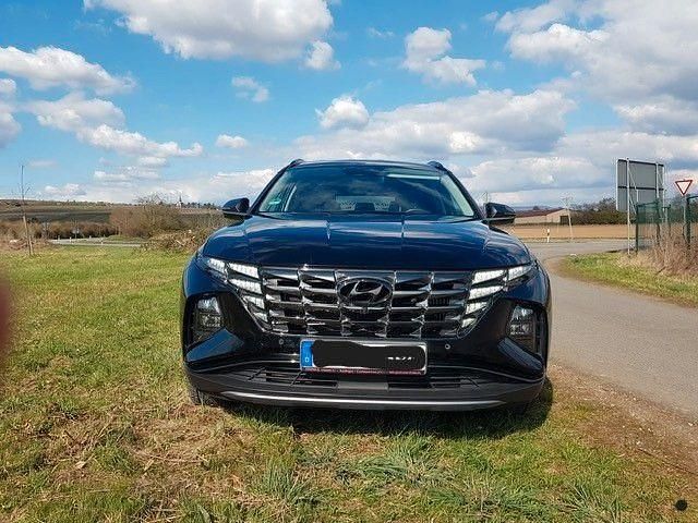 Schwarz Gebraucht 2021 Hyundai Tucson Prime SUV | 27.300 € (Fairer Preis) - Bild 1/4