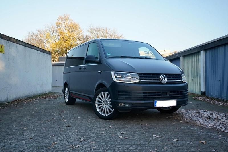 Grau Gebraucht 2016 VW T6 S Van | 19.880 € (Superpreis) - Bild 1/4