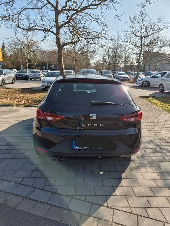 Gebraucht Seat Leon FR 140 PS (102 kW) 2013 Schwarz Limousine