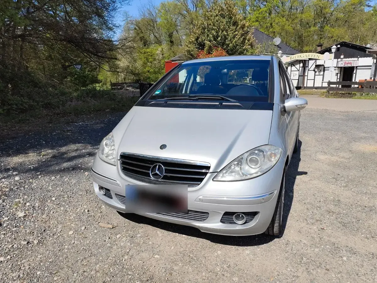 Gebraucht Mercedes A200 Avantgarde 136 PS (100 kW) 2004 Silber Van / Kleinbus