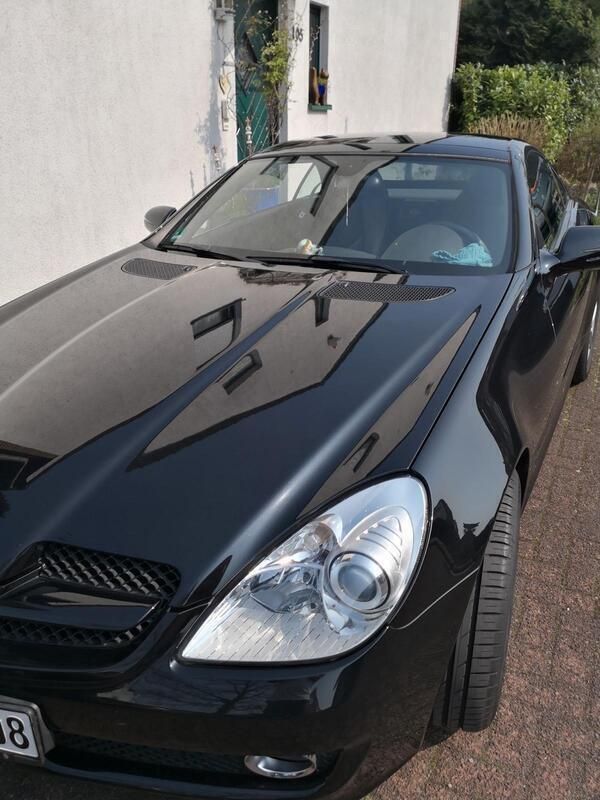 Schwarz Gebraucht 2010 Mercedes SLK200 Cabrio | 9.999 € (Superpreis) - Bild 1/4
