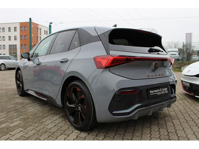 Neu Cupra Born 169 kW (231 PS) 2026 Vapor grey Kleinwagen