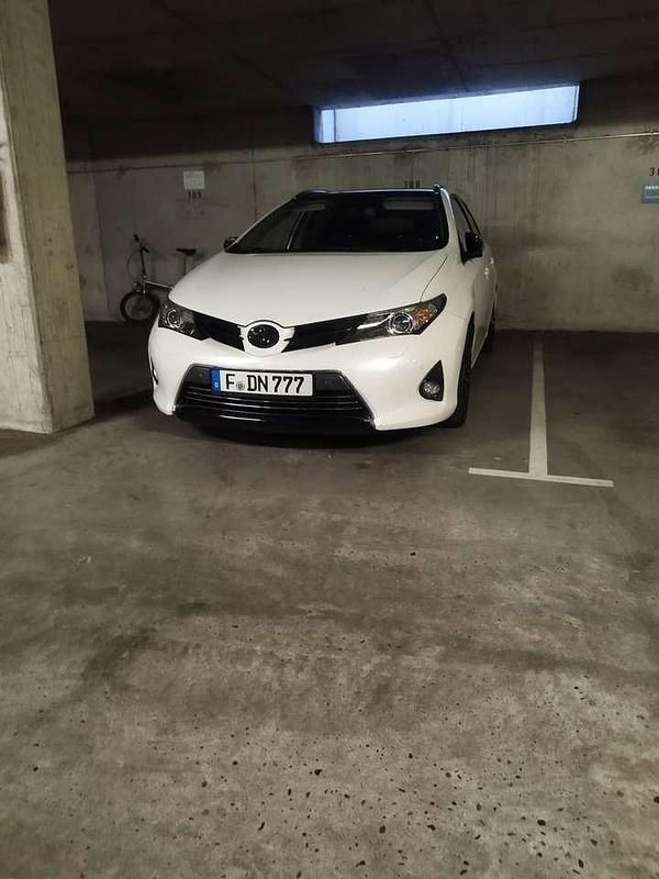 Gebraucht 2015 Toyota Auris Hybrid Kombi | 12.500 € (Fairer Preis) - Bild 1/4