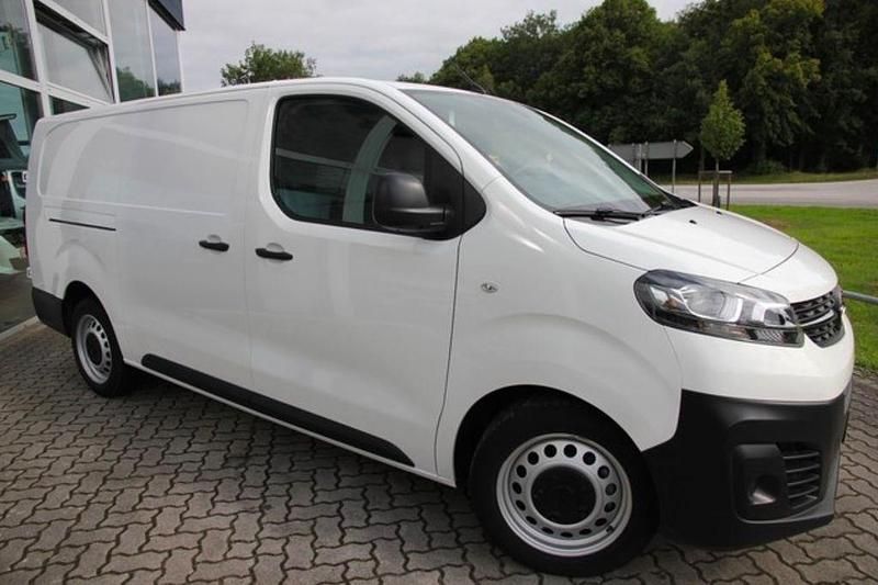 Gebraucht Opel Vivaro 122 PS (89 kW) 2021 Weiß Van / Kleinbus