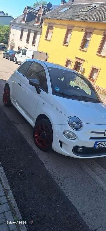 Weiß Gebraucht 2017 Fiat 500 Lounge Limousine | 7.499 € (Guter Preis) - Bild 1/4