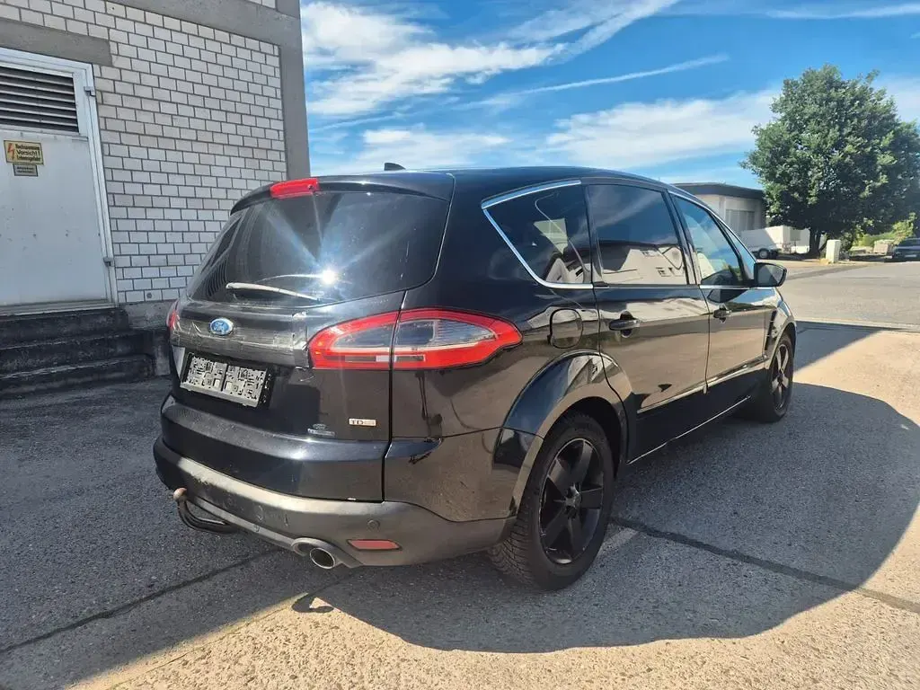 Gebraucht Ford Galaxy 175 PS (128 kW) 2010 Schwarz Van / Kleinbus