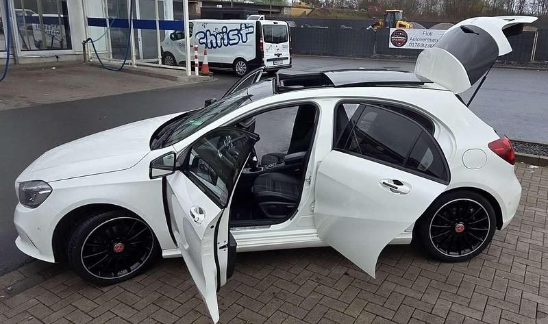 Gebraucht Mercedes A160 102 PS (75 kW) 2016 Weiß Kleinwagen