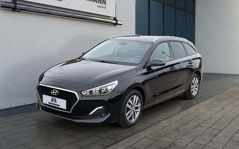 Schwarz Gebraucht 2019 Hyundai i30 YES! Kombi | 17.777 € (Fairer Preis) - Bild 1/4