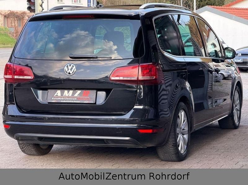 Gebraucht VW Sharan 177 PS (130 kW) 2019 Schwarz Van / Kleinbus