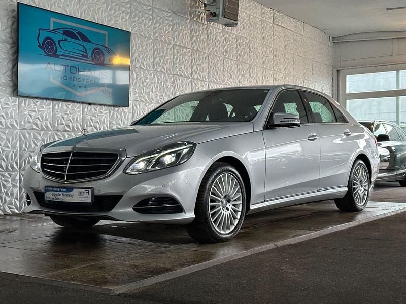 Usata Mercedes E200 184 CV (135 kW) 2013 Argento Berlina
