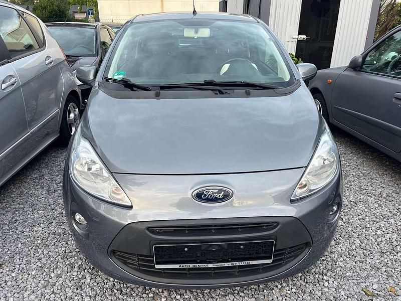 Gebraucht Ford Ka Titanium 69 PS (50 kW) 2012 Grau Kleinwagen