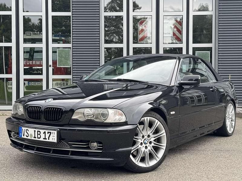 Schwarz Gebraucht 2002 BMW 330 Cabriolet Shadowline Cabrio | 10.500 € (Superpreis) - Bild 1/4
