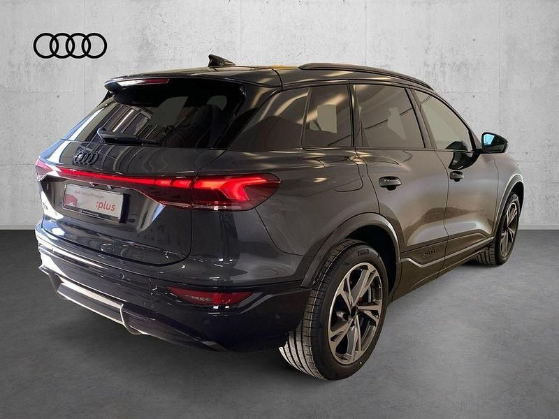 Gebraucht Audi Q6 e-tron S-Line 284 kW (387 PS) 2025 Grau SUV