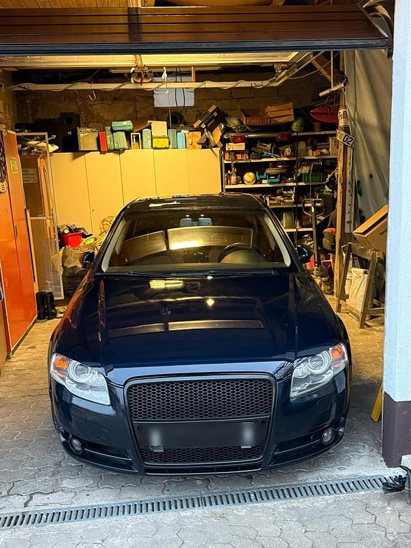 Blau Gebraucht 2005 Audi A4 Limousine | 3.500 € (Fairer Preis) - Bild 1/4