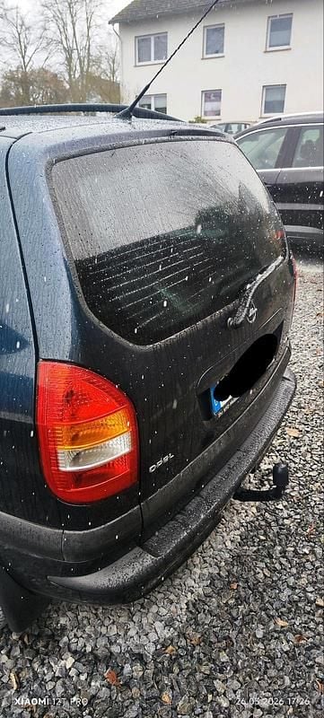 Gebraucht Opel Zafira 100 PS (73 kW) 2002 Blau Van / Kleinbus