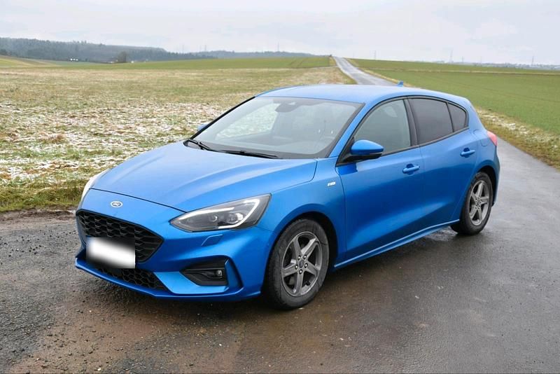 Gebraucht Ford Focus ST-Line 150 PS (110 kW) 2018 Blau Limousine