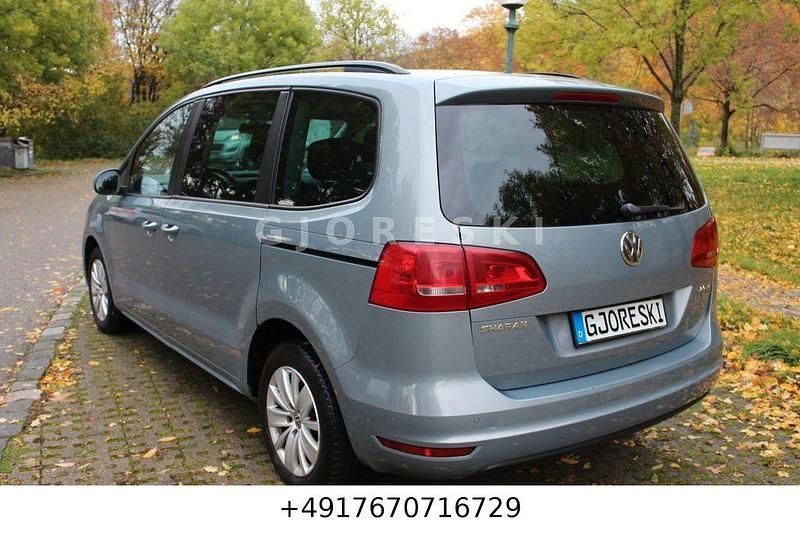 Gebraucht VW Sharan 140 PS (102 kW) 2011 Grau Van / Kleinbus