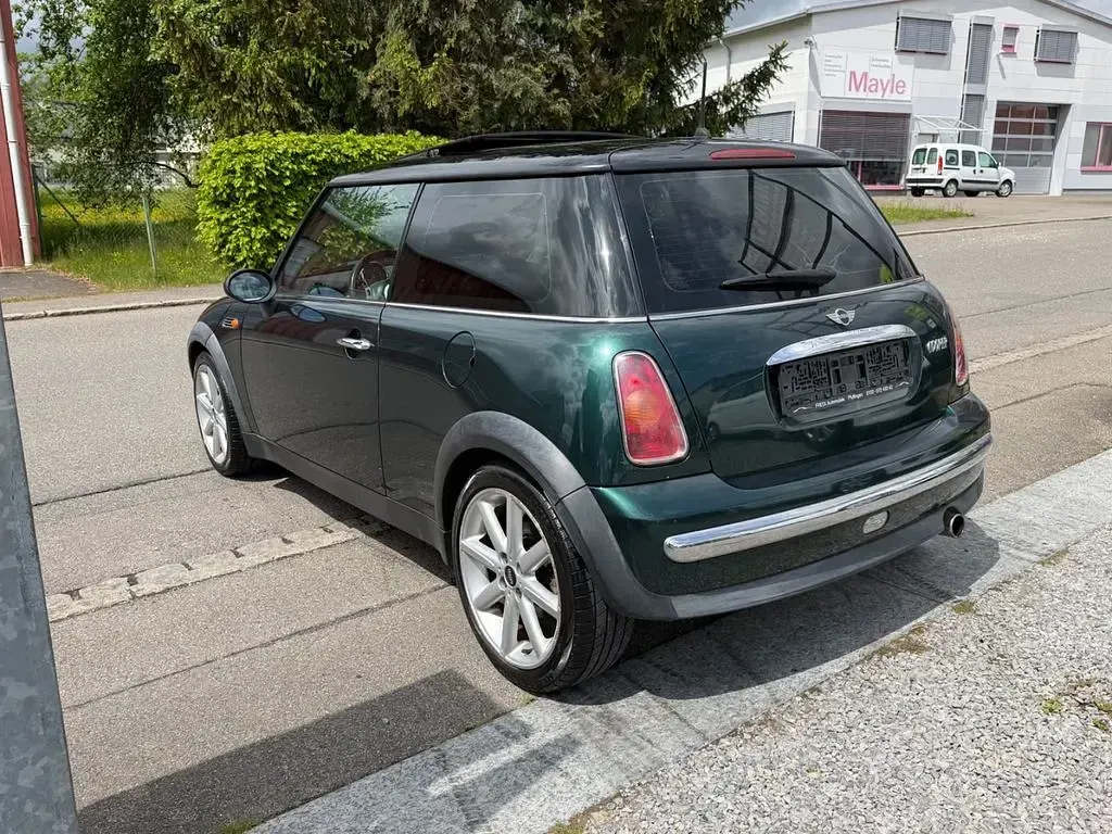 Käytetty Mini Cooper 116 HP (85 kW) 2002 Vihreä Viistoperä
