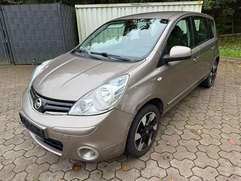 Braun Gebraucht 2012 Nissan Note I-Way Van / Kleinbus | 3.000 € (Guter Preis) - Bild 1/4