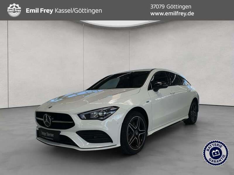 Polarweiß Gebraucht 2020 Mercedes CLA250e Edition Limousine | 27.400 € (Guter Preis) - Bild 1/4