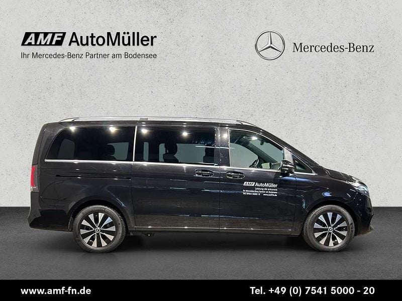 Obsidianschwarz Gebraucht 2025 Mercedes V300 Avantgarde Van / Kleinbus | 76.865 € (Superpreis) - Bild 1/4
